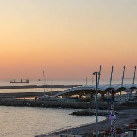 Joivy Splendid For 8 With Beautiful Seaview Génova