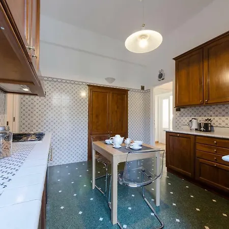 Joivy Splendid For 8 With Beautiful Seaview