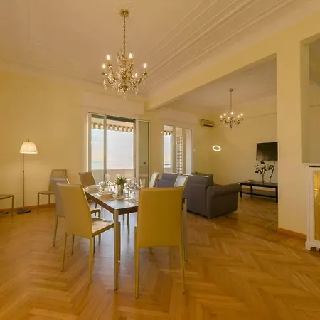 Joivy Splendid For 8 With Beautiful Seaview * ジェノヴァ