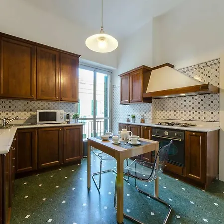 Joivy Splendid For 8 With Beautiful Seaview * Genua